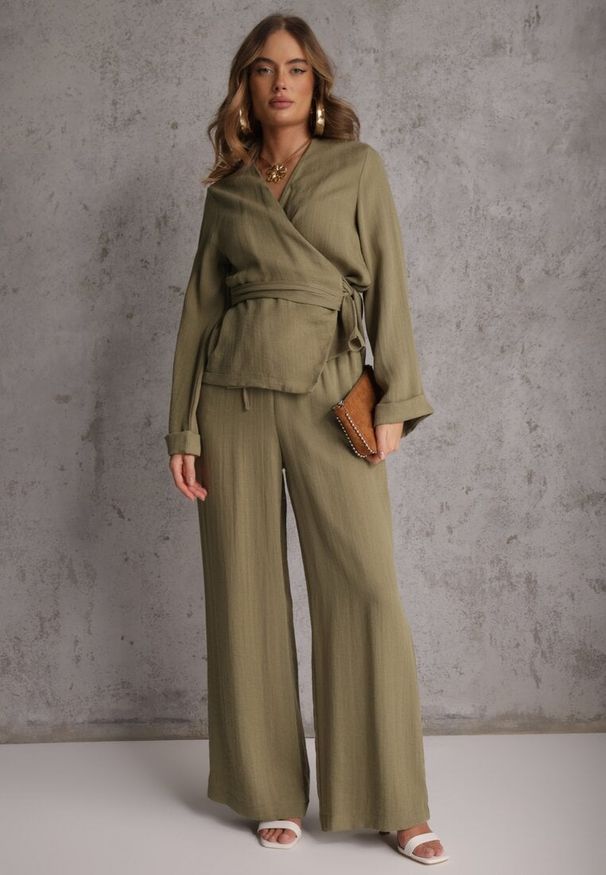 Renee - Zielone Spodnie Wide Leg High Waist z Wiskozy Terilinae. Okazja: na co dzień. Stan: podwyższony. Kolor: zielony. Materiał: wiskoza. Wzór: haft. Styl: casual