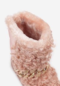 Born2be - Różowe Śniegowce Timanie. Nosek buta: okrągły. Zapięcie: bez zapięcia. Kolor: różowy. Materiał: futro, materiał. Wzór: aplikacja #2