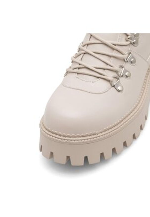 DeeZee Trapery GWEN H19001-6 Beżowy. Kolor: beżowy. Materiał: materiał