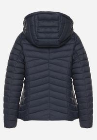 Born2be - Granatowa Pikowana Kurtka Przejściowa z Kapturem Suritta. Okazja: na co dzień. Typ kołnierza: kaptur. Kolor: niebieski. Materiał: jeans. Styl: klasyczny, sportowy, casual #3