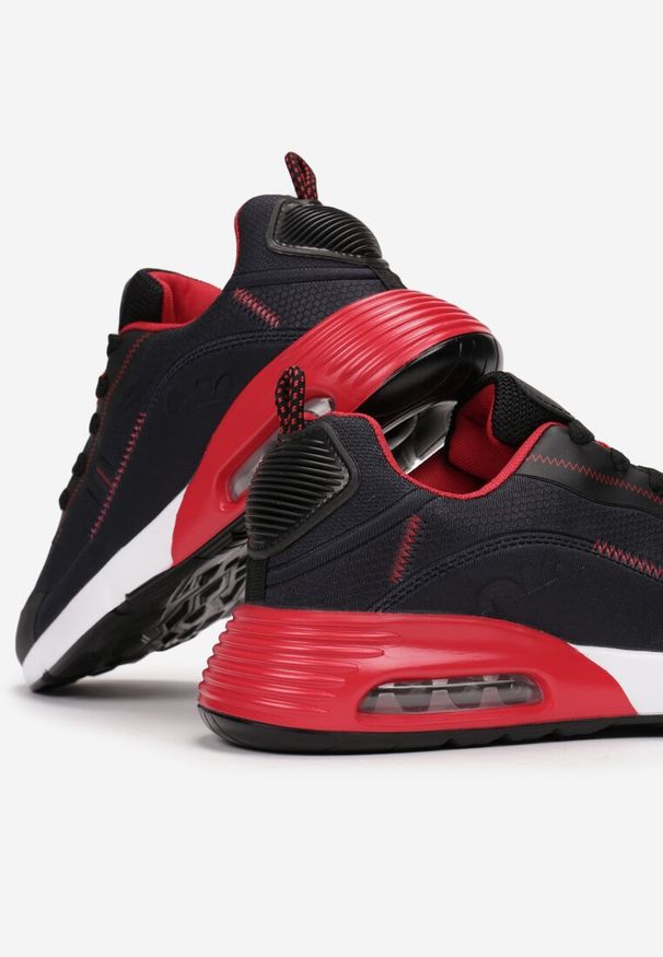 Renee - Czarno-Czerwone Sneakersy Qinerris. Okazja: na co dzień. Zapięcie: sznurówki. Kolor: czarny. Materiał: materiał, guma. Szerokość cholewki: normalna. Wzór: aplikacja, napisy
