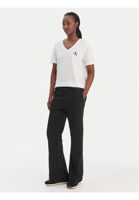 Calvin Klein Jeans Spodnie dresowe Archive Logo LV047B240G Czarny Regular Fit. Kolor: czarny. Materiał: bawełna #5