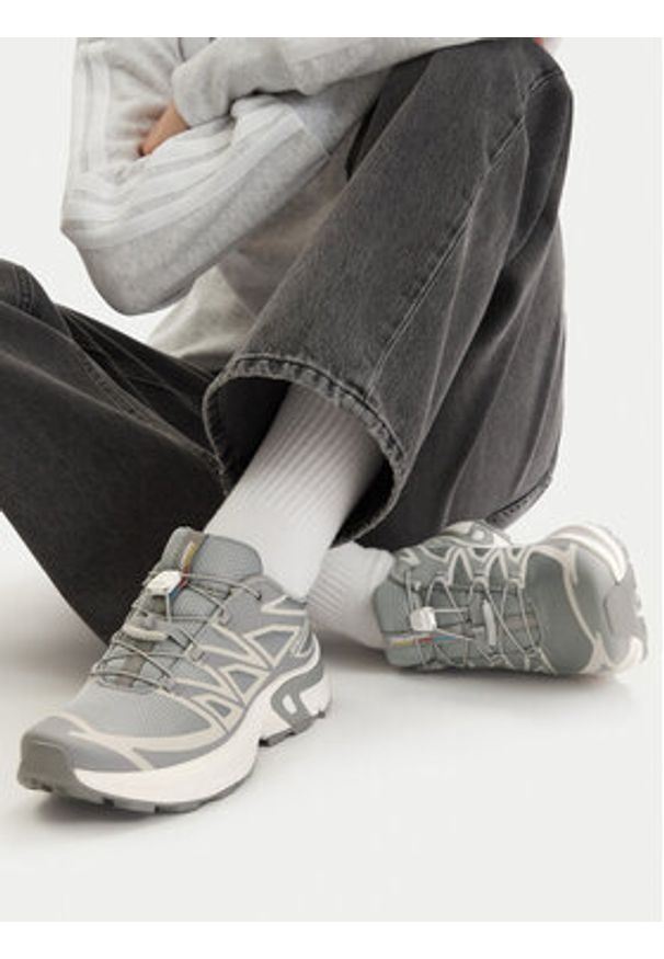 salomon - Salomon Sneakersy Xt-Evr W L49225500 Szary. Kolor: szary. Materiał: materiał