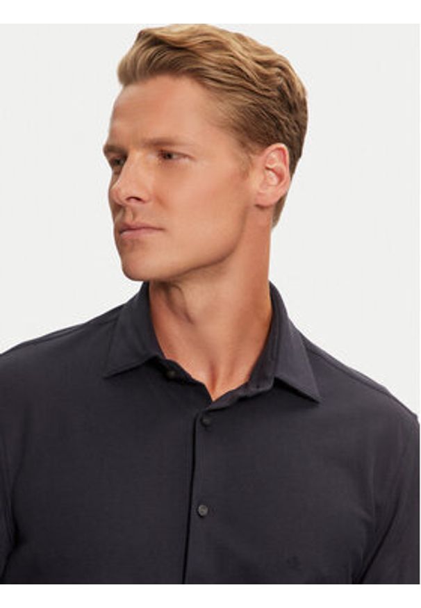 Calvin Klein Koszula K10K113532 Granatowy Regular Fit. Kolor: niebieski. Materiał: bawełna