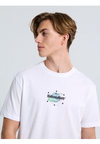 Sinsay - Koszulka z nadrukiem na plecach Rick and Morty - biały. Kolor: biały. Wzór: nadruk