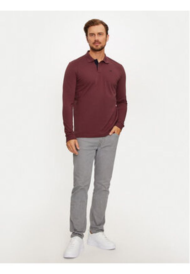 Tom Tailor Polo 1043278 Czerwony Regular Fit. Typ kołnierza: polo. Kolor: czerwony. Materiał: bawełna