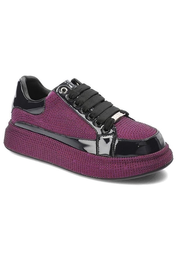 GOE - Fioletowe Sneakersy Goe Modne Obuwie Damskie. Okazja: na co dzień, na spacer. Kolor: fioletowy. Materiał: lakier, materiał. Szerokość cholewki: normalna. Wzór: aplikacja. Sport: turystyka piesza