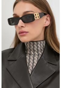 Balenciaga okulary przeciwsłoneczne damskie kolor brązowy. Kształt: prostokątne. Kolor: brązowy #2
