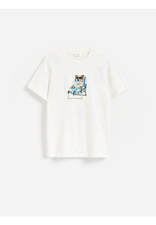 Reserved - T-shirt regular z nadrukiem - biały. Kolor: biały. Materiał: bawełna, dzianina. Wzór: nadruk