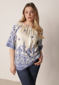 Born2be - Niebieska Bluzka z Wiskozy z Kwiatowym Wzorem Wiązaniem i Frędzlami Hawnalue. Okazja: do pracy, na co dzień, na spacer. Kolor: niebieski. Materiał: wiskoza. Wzór: kwiaty. Styl: boho, elegancki, casual #5