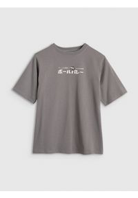 4f - 4F T-shirt oversize z nadrukiem chłopięcy - szary 152 (11-12 lat). Okazja: na co dzień. Kolor: szary. Materiał: bawełna, materiał, tkanina, jersey. Wzór: nadruk. Sezon: lato. Styl: klasyczny, sportowy, casual
