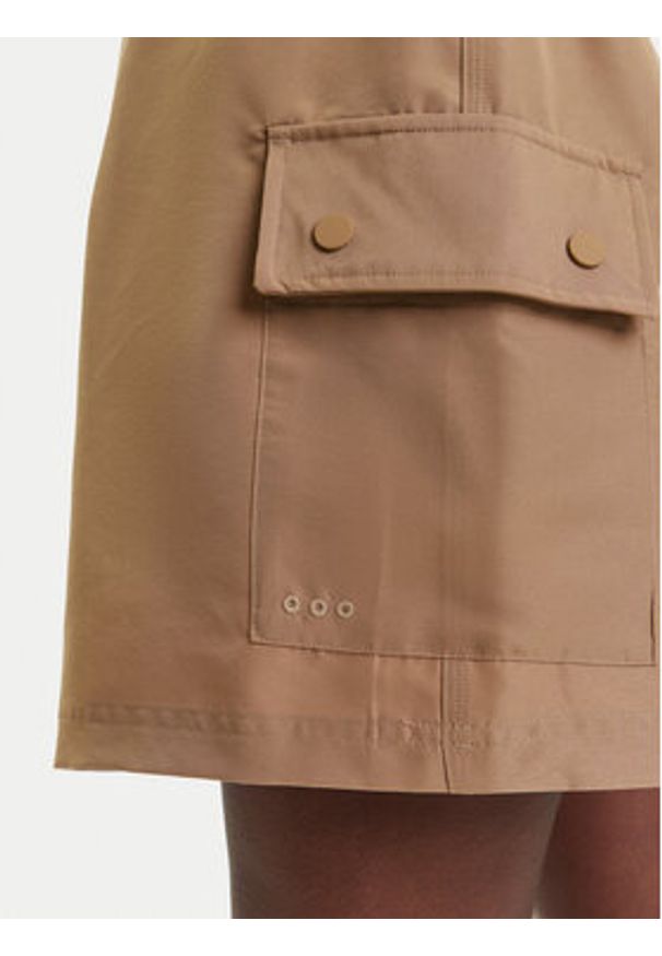 Adidas - adidas Szorty sportowe Essentials Woven JY2612 Beżowy Loose Fit. Kolor: beżowy. Materiał: syntetyk