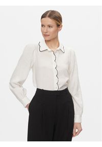 Vero Moda Koszula Gigi 10303039 Biały Regular Fit. Kolor: biały. Materiał: wiskoza