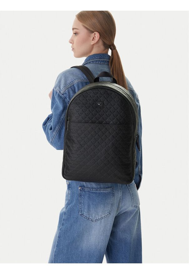Emporio Armani Plecak EM001678 AF14774 UC001 Czarny. Kolor: czarny. Materiał: skóra
