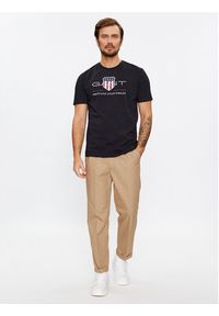 GANT - Gant T-Shirt Reg Archive Shield Ss 2003199 Czarny Regular Fit. Kolor: czarny. Materiał: bawełna