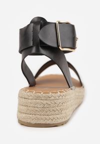 Born2be - Czarne Sandały VICES na Niskim Koturnie z Plecionki z Paskiem Wokół Kostki Tetea. Okazja: na co dzień. Zapięcie: pasek. Kolor: czarny. Materiał: len. Sezon: lato. Obcas: na koturnie. Styl: casual, klasyczny #3