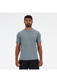 Koszulka męska New Balance MT41080AG – szara. Kolor: szary. Materiał: nylon, materiał, poliester. Sport: fitness