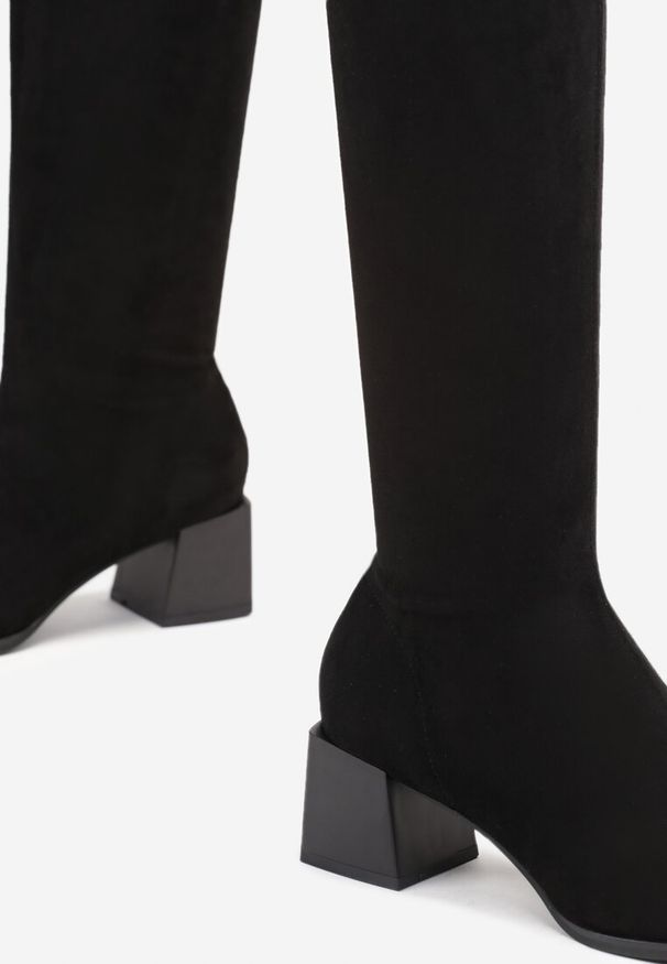 Born2be - Czarne Kozaki na Obcasie Z Dopasowaną Cholewką Haimela. Okazja: na co dzień, do pracy. Zapięcie: zamek. Kolor: czarny. Materiał: dzianina, jeans. Szerokość cholewki: normalna. Obcas: na obcasie. Styl: elegancki, casual. Wysokość obcasa: średni