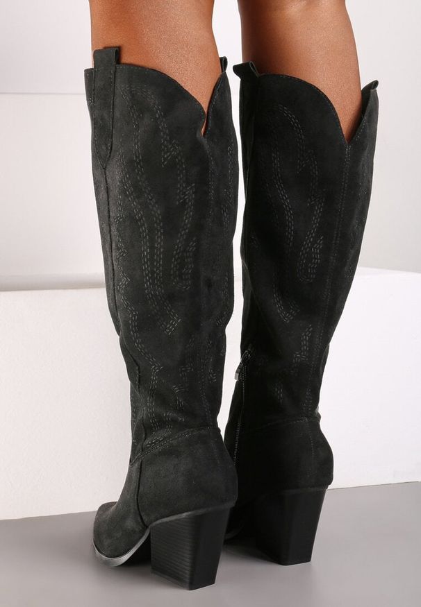 Renee - Czarne Kozaki Kowbojki na Słupku z Ozdobnymi Przeszyciami na Suwak Tinovia. Okazja: na co dzień. Kolor: czarny. Materiał: skóra, jeans. Obcas: na słupku. Styl: street, casual