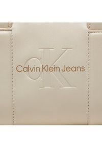 Calvin Klein Jeans Torebka Sculpted Square Barrel Bag Mono K60K612378 Écru. Materiał: skórzane #4