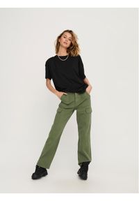 only - ONLY Spodnie materiałowe 15300976 Zielony Loose Fit. Kolor: zielony. Materiał: bawełna #1