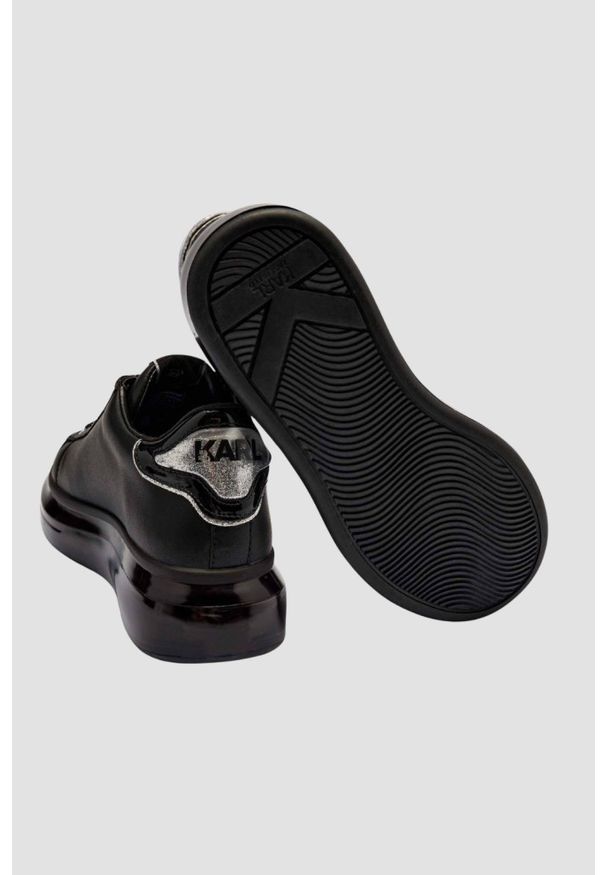 Karl Lagerfeld - KARL LAGERFELD Czarne sneakersy damskie z brokatem KAPRI KUSHION Signia, Rozmiar 39. Kolor: czarny. Wzór: napisy