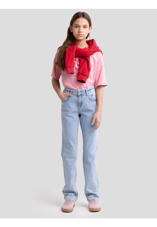 Big-Star - Jeansy dziewczęce z prostą nogawką jasnoniebieskie Lola 213. Okazja: na co dzień, na spacer. Stan: podwyższony. Kolor: niebieski. Materiał: jeans. Wzór: haft. Styl: klasyczny, casual, elegancki, vintage