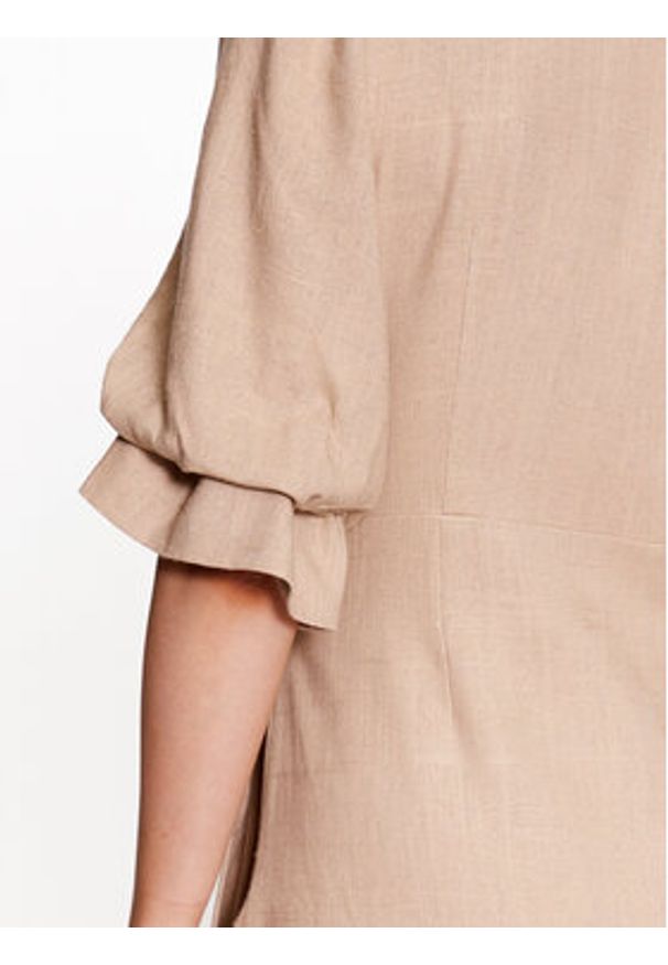 YAS Sukienka codzienna 26029985 Brązowy Regular Fit. Okazja: na co dzień. Kolor: brązowy. Materiał: wiskoza. Typ sukienki: proste. Styl: casual