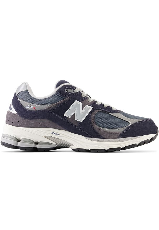 Buty unisex New Balance M2002RSF – granatowe. Kolor: niebieski. Materiał: skóra, syntetyk, materiał, guma. Szerokość cholewki: normalna. Sport: turystyka piesza