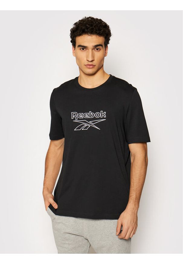 Reebok T-Shirt Classics Vector GU3886 Czarny Oversize. Kolor: czarny. Materiał: bawełna