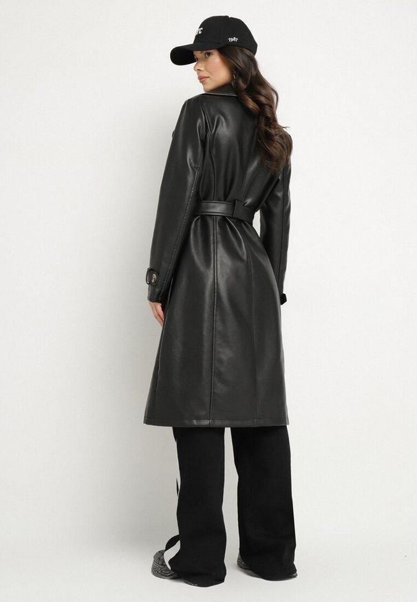 Born2be - Czarny Dwurzędowy Płaszcz Trencz z Imitacji Skóry z Wiązanym Paskiem Nilovessa. Okazja: na co dzień. Kolor: czarny. Materiał: skóra. Styl: elegancki, casual, klasyczny