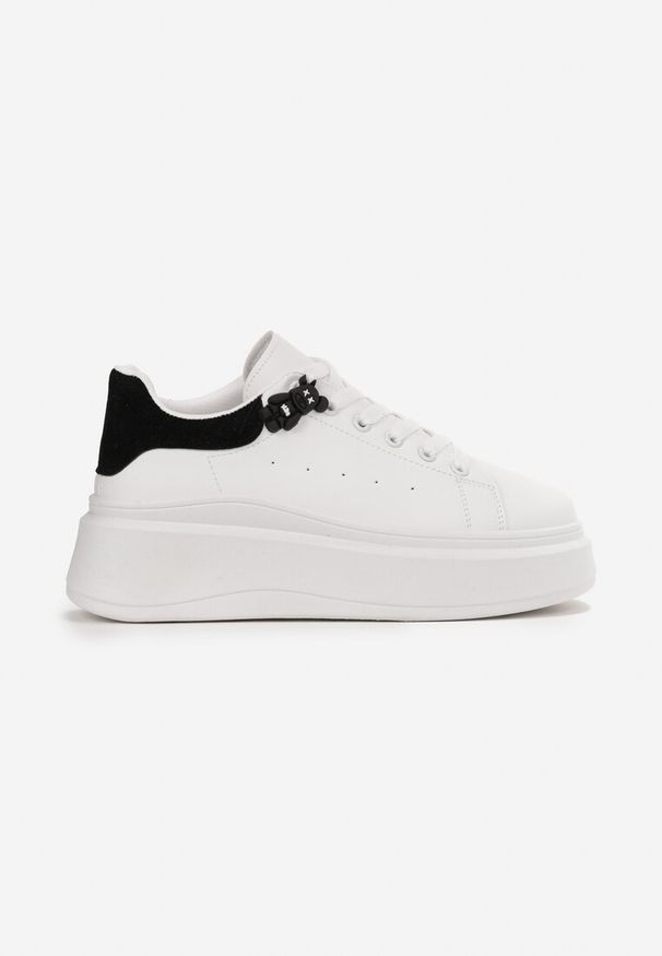 Renee - Białe Sznurowane Sneakersy na Platformie z Aplikacją przy Sznurówkach Khirlie. Kolor: biały. Wzór: aplikacja. Obcas: na platformie