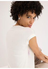 bonprix - Bluzka. Kolor: biały. Wzór: nadruk, kwiaty #2