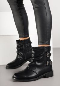 Born2be - Czarne Botki w Motocyklowym Stylu z Klamrami Tuloriel. Okazja: na co dzień. Zapięcie: klamry. Kolor: czarny. Materiał: jeans, skóra. Wzór: kwiaty. Styl: casual, rockowy