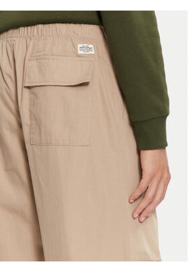 Jack & Jones - Jack&Jones Spodnie materiałowe Parachute 12260931 Beżowy Loose Fit. Kolor: beżowy. Materiał: bawełna