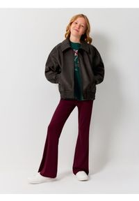 Sinsay - Prążkowane legginsy flare - bordowy. Kolor: czerwony. Materiał: prążkowany #1