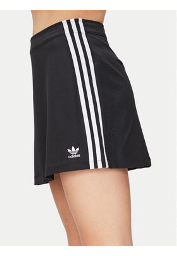 Adidas - adidas Spódnica trapezowa adicolor 3-Stripes JD0281 Czarny Regular Fit. Kolor: czarny. Materiał: syntetyk