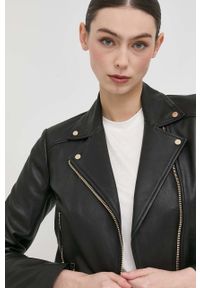 Pinko ramoneska skórzana damska kolor czarny przejściowa. Okazja: na co dzień. Kolor: czarny. Materiał: skóra. Styl: casual, klasyczny #1