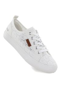 Big-Star - Białe tenisówki koronkowe Big Star W274925. Kolor: biały. Materiał: materiał. Szerokość cholewki: normalna #1