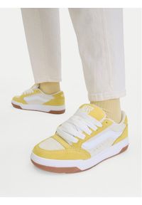Vans Sneakersy Hylane VN000D1JFSH1 Żółty. Kolor: żółty. Materiał: skóra, zamsz #1