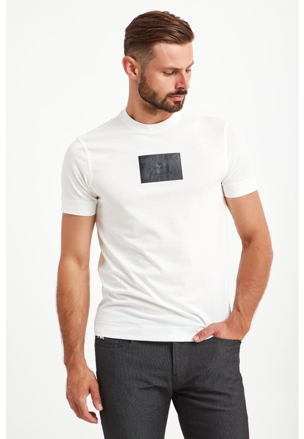 T-shirt Emporio Armani elegancki, w kolorowe wzory