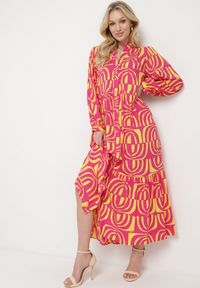 Born2be - Różowo-Żółta Sukienka Długa Rozkloszowana w Geometryczny Print o Koszulowym Kroju Verdana. Kolor: różowy. Materiał: tkanina. Wzór: nadruk, geometria. Typ sukienki: koszulowe. Długość: maxi #7