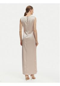 Rinascimento Sukienka wieczorowa CFC0127548003 Beżowy Regular Fit. Kolor: beżowy. Materiał: syntetyk. Styl: wizytowy #4