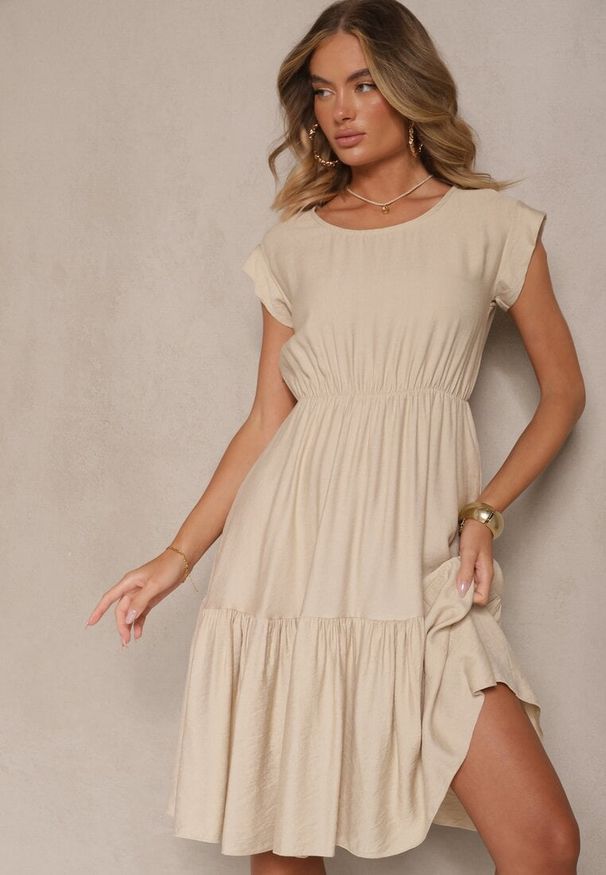 Renee - Beżowa Rozkloszowana Sukienka z Wiskozy Linurea. Okazja: na co dzień. Kolor: beżowy. Materiał: wiskoza. Styl: klasyczny, elegancki, casual