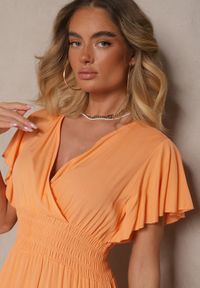 Renee - Pomarańczowa Rozkloszowana Sukienka z Wiskozy z Kopertowym Dekoltem Rellrive. Okazja: na co dzień. Kolor: pomarańczowy. Materiał: wiskoza. Długość rękawa: krótki rękaw. Typ sukienki: kopertowe. Styl: klasyczny, casual #5