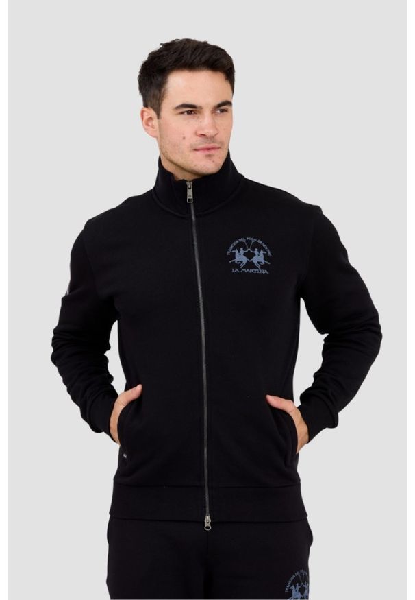 La Martina - LA MARTINA Czarna bluza męska ze stójką, Rozmiar 3XL. Typ kołnierza: kołnierzyk stójkowy. Kolor: czarny. Materiał: bawełna