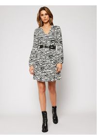 Pinko Sukienka codzienna Zebra 20202 PRR 1N133V 8495 Biały Regular Fit. Okazja: na co dzień. Kolor: biały. Materiał: wiskoza. Wzór: motyw zwierzęcy. Typ sukienki: proste. Styl: casual #3