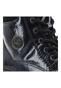 Niebieskie Botki Rieker Obuwie Damskie Na Solidnej Podeszwie. Okazja: na spacer, na co dzień. Zapięcie: sznurówki. Kolor: niebieski. Materiał: lakier. Szerokość cholewki: normalna. Sezon: zima. Styl: casual #4