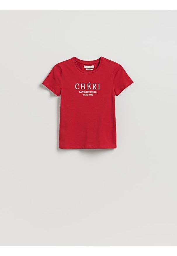 Reserved - T-shirt regular z nadrukiem - czerwony. Kolor: czerwony. Materiał: bawełna. Wzór: nadruk