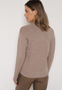 Born2be - Beżowy Rozpinany Kardigan w Kropki Tusvanea. Okazja: na co dzień. Kolor: beżowy. Materiał: jeans. Wzór: kropki. Styl: klasyczny, casual #2